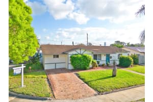 6471 Pershing St, Hollywood, FL 33024 Sold 06/05/25