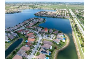 9800 S Miralago Way, Parkland, FL 33076 - MLS#F10498914