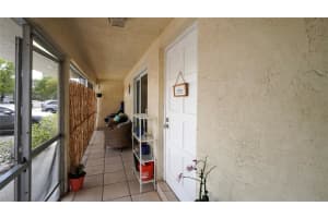 5377 SW 40th Ave 105, Fort Lauderdale, FL 33314 - MLS#F10498921