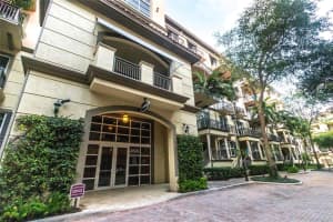 2601 NE 14th Ave 302, Wilton Manors, FL 33334 Sold 07/07/25