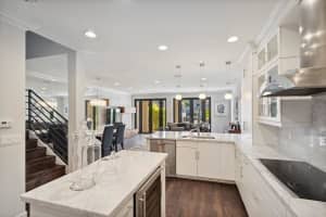 95 Isle Of Venice Drive, Fort Lauderdale, FL 33301 - MLS#F10498929