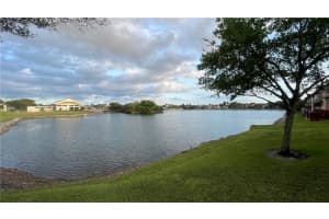 3299 NW 44th St 2, Oakland Park, FL 33309 - MLS#F10498936