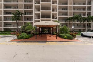 3000 N Palm Aire Dr 601, Pompano Beach, FL 33069 Sold 07/29/25