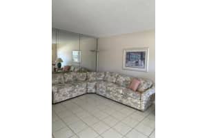 174 Oakridge L 174, Deerfield Beach, FL 33442 Sold 10/10/25