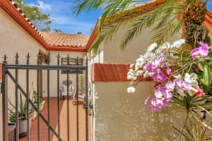 128 Centennial Ct, Deerfield Beach, FL 33442 Sold 08/27/25