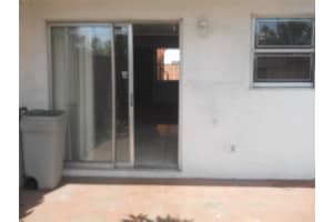 206 SW 1 2, Pompano Beach, FL 33060 Sold 05/15/25