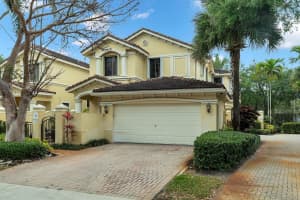 1529 Passion Vine Cir 3-4, Weston
