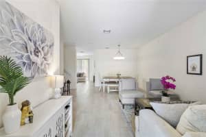 4990 Loebner Terrace, Davie, FL 33314 - MLS#F10499090