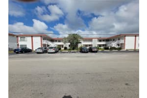 1320 Nw 43rd Ter 202, Lauderhill