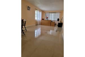 1320 NW 43rd Ter 202, Lauderhill, FL 33313 - MLS#F10499093