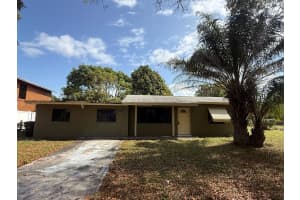 412 S Chillingworth Dr, West Palm Beach, FL 33409 Sold 06/25/25