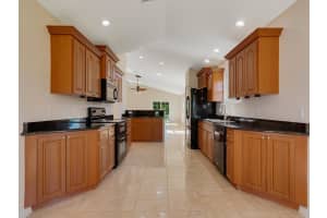 8340 Paladin Sq, Vero Beach, FL 32967 - MLS#F10499113