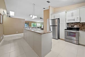 7900 NW 62nd Ct, Tamarac, FL 33321 Sold 09/05/25