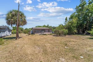 4250 29th Ave, Vero Beach, FL 32967 - MLS#F10499132