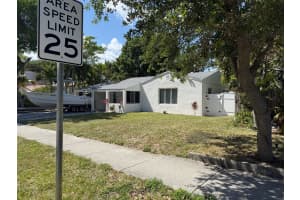 907 SW 17th St, Fort Lauderdale, FL 33315 Sold 06/20/25