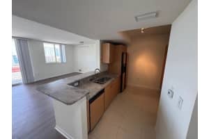 18800 NE 29th Ave 914, Miami, FL 33180 - MLS#F10499191