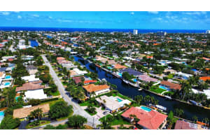 2100 NE 30th St, Lighthouse Point, FL 33064 Sold 07/03/25
