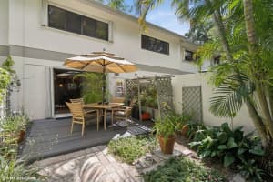 3082 S Oakland Forest Dr 1304, Oakland Park, FL 33309 Sold 07/07/25