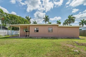 2335 NW 81st Ave, Sunrise, FL 33322 Sold 06/18/25