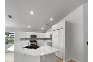 1066 Salmon Isle, Greenacres, FL 33413 - MLS#F10499355