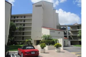 2314 S Cypress Bend Dr 613, Pompano Beach, FL 33069 - MLS#F10499410