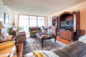 3507 Oaks Way 909, Pompano Beach, FL 33069 - MLS#F10499420