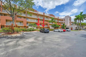 7706 Granville Dr 104, Fort Lauderdale, FL 33321 Sold 07/01/25