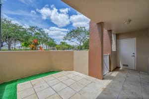 7706 Granville Dr 104, Fort Lauderdale, FL 33321 Sold 07/01/25