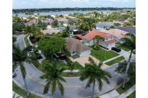 19187 NW 23rd St, Pembroke Pines, FL 33029 Sold 07/08/25