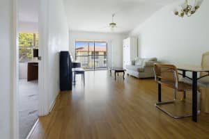 3071 Holiday Springs Blvd 201, Pompano Beach, FL 33063 Sold 06/23/25