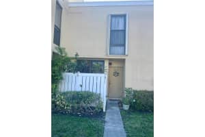 2931 SW 87th Ter 1911, Davie, FL 33328 Sold 10/24/25