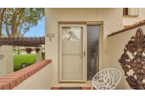 402 Sea Oats Dr E, Juno Beach, FL 33408 - MLS#F10499500