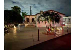 8532 SW 15th Ct, Davie, FL 33324 Sold 06/20/25