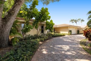 3170 N 36th St, Hollywood, FL 33021 Sold 11/10/25