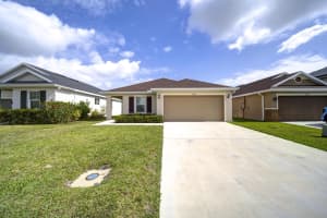 5485 NW Pine Trail Cir, Port Saint Lucie, FL 34983 - MLS#F10499623