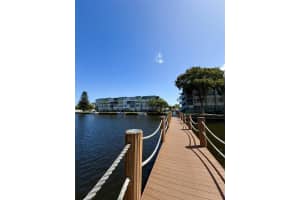 MLS# F10499659, Hollywood, Florida 33020