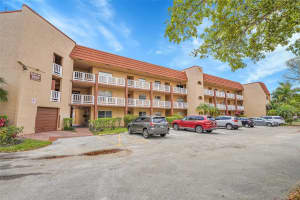 9020 Sunrise Lakes Blvd 306, Sunrise, FL 33322 - MLS#F10499707