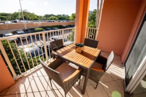 19601 E Country Club Dr 7-203, Miami, FL 33180 - MLS#F10499749