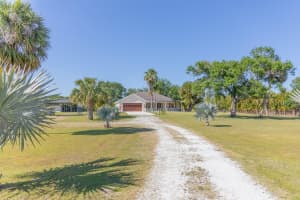 6320 Floyd Johnson Rd, Fort Pierce, FL 34947 Sold 07/10/25