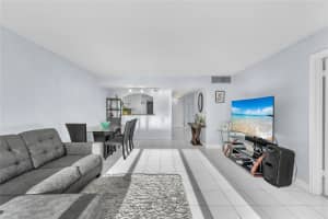 4278 Este Dr 104, Lake Worth, FL 33467 Sold 07/18/25