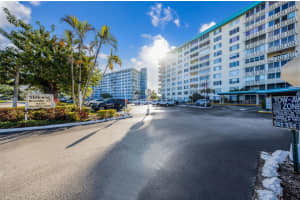 4330 Hillcrest Dr 705, Hollywood, FL 33021 - MLS#F10499859