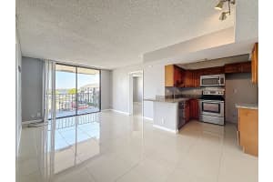724 Executive Center Drive 32, West Palm Beach, FL 33401 Sold 06/23/25