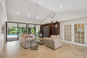 8710 Mahogany Ave, Plantation, FL 33324 Sold 07/21/25