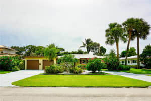 201 SW 7th Ave, Boca Raton, FL 33486 Sold 12/16/25