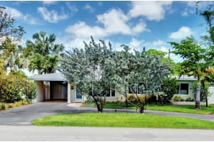 81 NW 37th St, Oakland Park, FL 33309 - MLS#F10499955