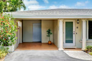 81 NW 37th St, Oakland Park, FL 33309 - MLS#F10499955