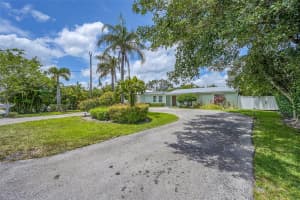365 NW 35th St, Boca Raton, FL 33431 - MLS#F10499969