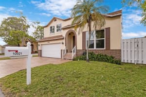 10921 SW 11th Ct, Davie, FL 33324, Sold 06/16/25