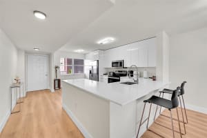 2560 NW 103rd Ave 402, Sunrise, FL 33322 - MLS#F10499999