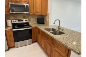 7605 NW 5th Ct 208, Margate, FL 33063 - MLS#F10500019